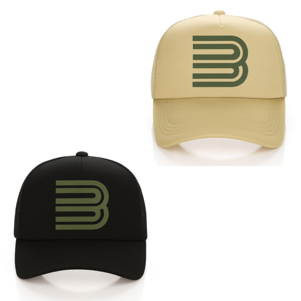 Deux casquettes Bloomway beige et noire avec logo vert kaki
